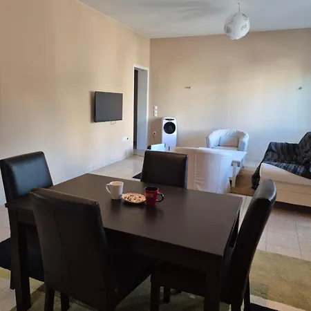 Airport Center Apartment *