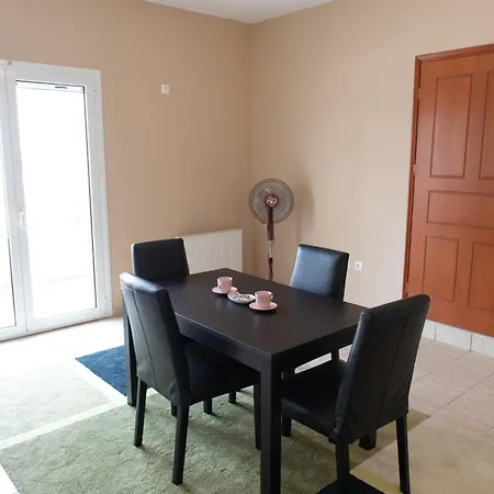 Airport Center Apartment *